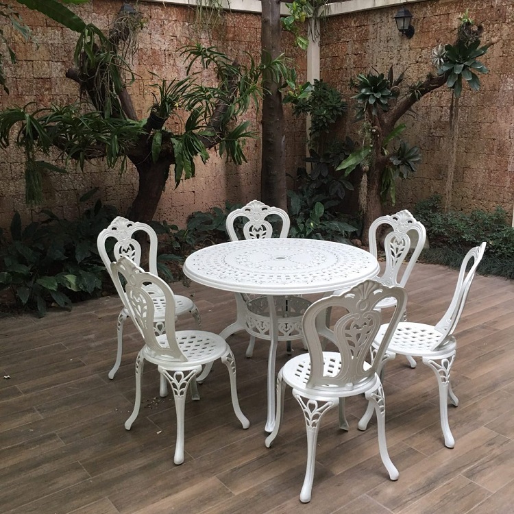 1649241222_ban-ghe-san-vuon-d100-mau-trang